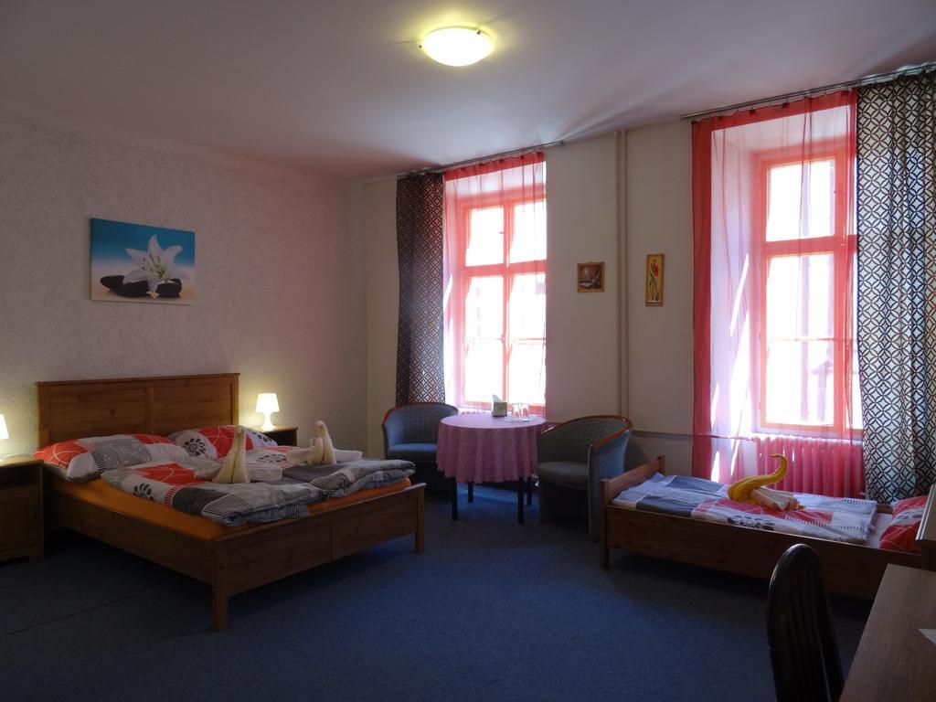Gl Hotel Trutnov Kültér fotó