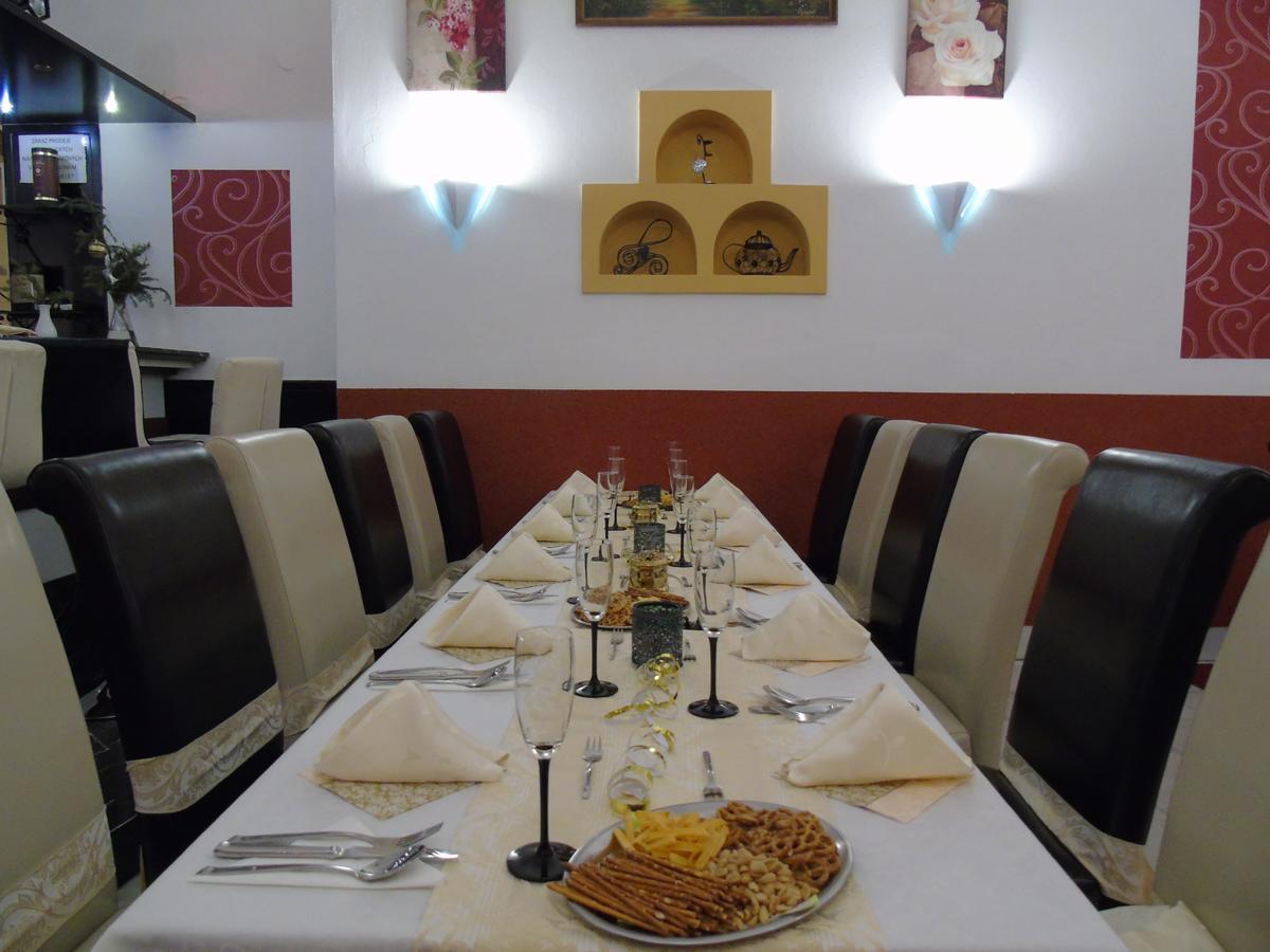 Gl Hotel Trutnov Kültér fotó