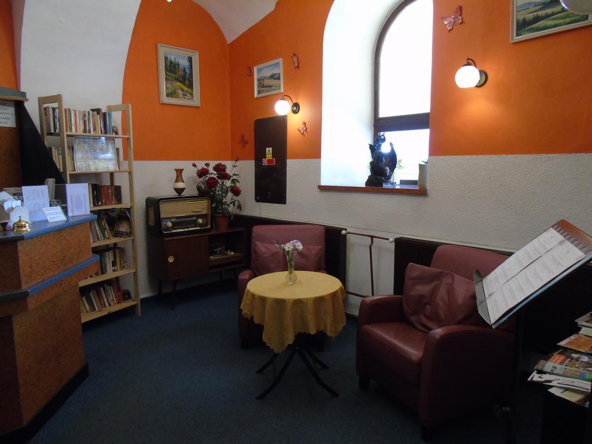 Gl Hotel Trutnov Kültér fotó